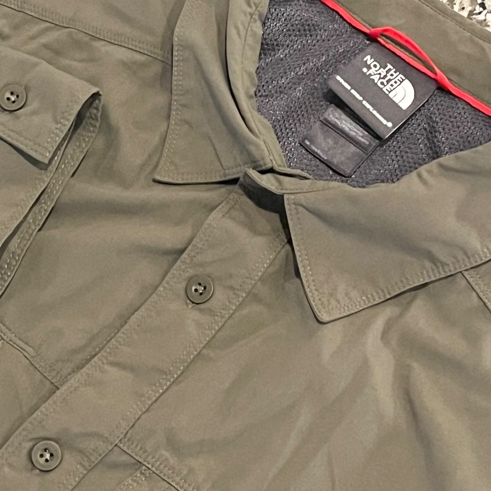 The North Face Shirt Mens L Green Utility Outdoor Hiking Vented Quic